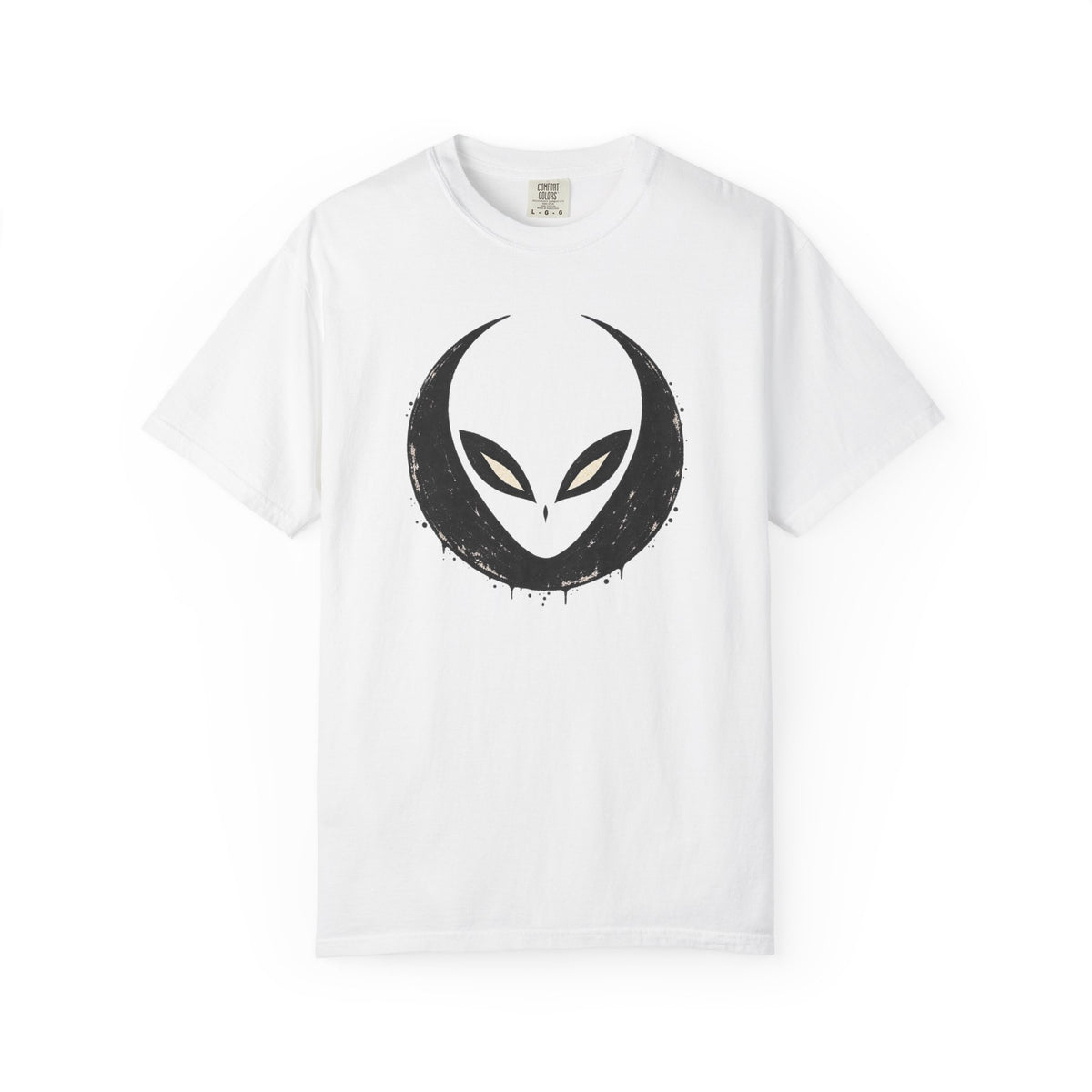 Minimalist Alien Shirt – Distressed Extraterrestrial Head Graphic Tee